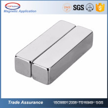 China Professional Square Bar Aimant fritté Ndfeb pour générateur de moteur électrique